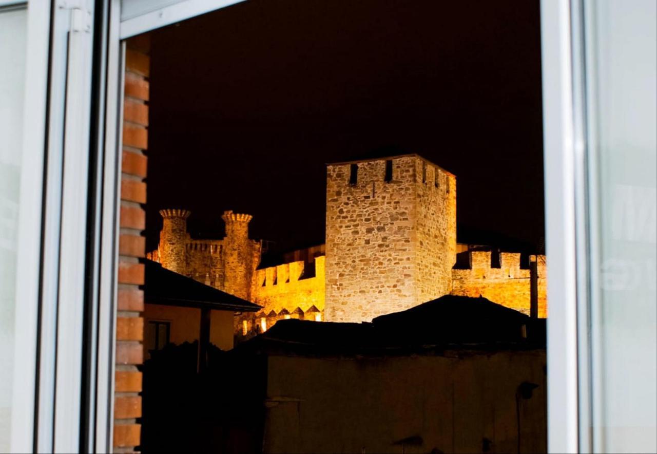 Xoxo - Castillo Ponferrada Εξωτερικό φωτογραφία
